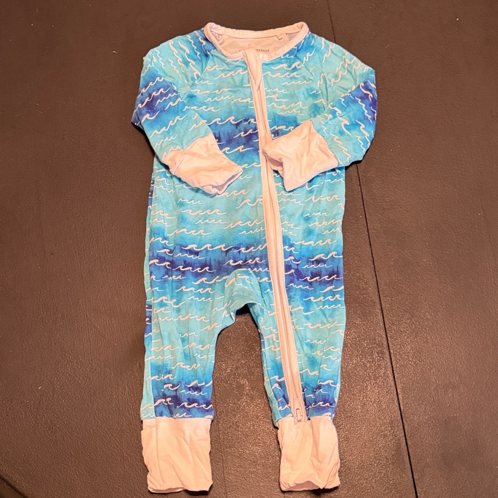 Coco Moon Bamboo sleeper footie